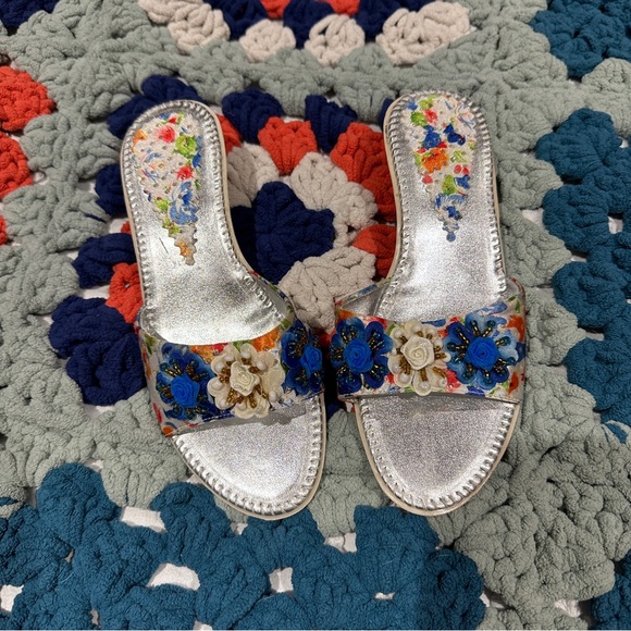 Vintage Y2K Embellished Floral Sandals - Picture 1 of 6